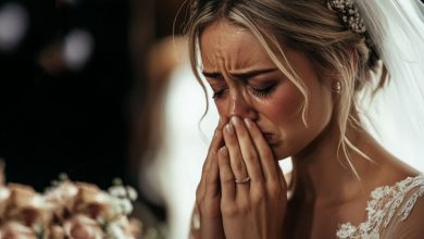 Muž opustil svou nevěstu u oltáře. O pět let později ji uviděl v parku — a nemohl věřit svým očím…