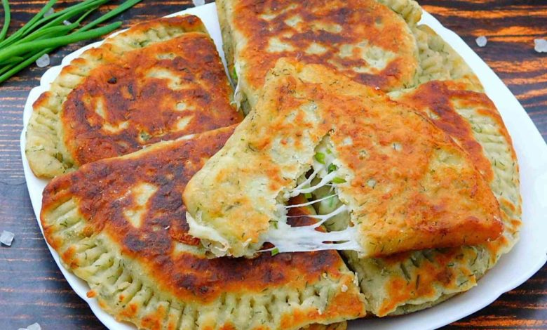 3 brambory, 1 vejce a trochu sýra – rychlá a chutná svačinka! 3 brambory, 1 vejce a trochu sýra – rychlá a chutná svačinka!