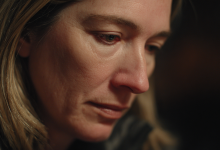 Vždy mě nazýval neužitečnou… ale když jsme se po letech setkali tváří v tvář, řekla jsem větu, která ho zničila…