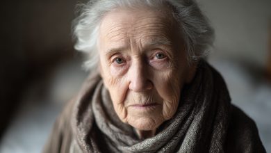 Babička před odchodem odhalila rodinné tajemství, které změnilo můj pohled na celou naši rodinu…