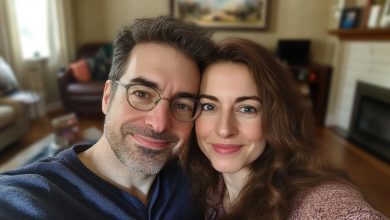 Byla jsem si jistá, že v té malé krabičce je prsten, ale to, co jsem uvnitř našla, změnilo všechno, čemu jsem dosud říkala láska