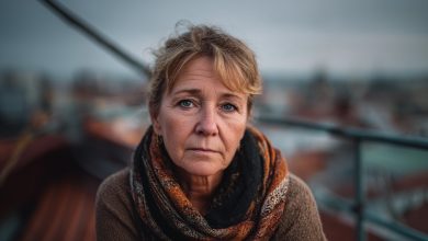 Řekla jsem synovi, že jeho přítelkyně by měla přispívat na životní náklady v našem domě. Ale jeho odpověď mě úplně umlčela…