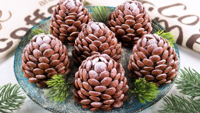 Sušenky „Šišky“. Krásný vánoční dezert. Snadné na přípravu a efektivní na stole