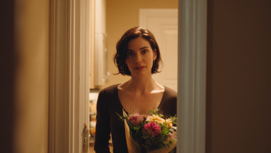 Nejlepší kamarádka mě pozvala na večeři, abych se seznámila s jejím snoubencem, ale když se otevřely dveře a já uviděla jeho tvář, zatajil se mi dech…