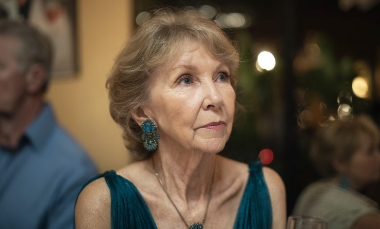 Na svatbě svého syna jsem vstala, abych pronesla přípitek, ale nevěsta mě přerušila a před všemi hosty řekla něco, po čem celý sál ztichl…