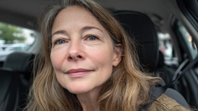 Manžel mi daroval vysněnou kabelku — a ráno jsem ji viděla v rukou jeho dcery