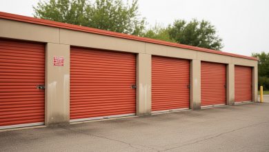 Koupil jsem opuštěný sklad na aukci — a to, co jsem uvnitř našel, změnilo vše