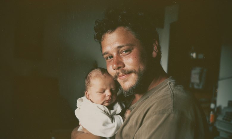 Moje manželka mě opustila a našeho hluchého novorozeného syna už v porodnici, a o 20 let později se vrátila s přísným požadavkem na něj…