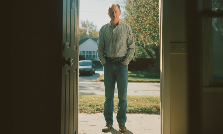 Otec vyhnal mě a mámu z domu, aby žil se svou milenkou, a o 20 let později chtěl ovládnout můj dědický podíl, tak jsem mu ukázala, jak draze ve skutečnosti přijde zrada…