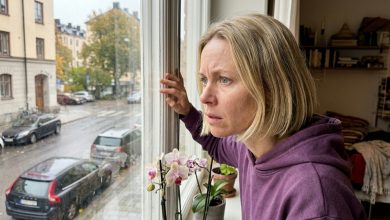 Myslela jsem, že můj manžel navždy zmizel — pak se přestěhoval vedle s jinou ženou a dítětem, které mělo mé jméno