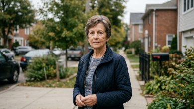 Moje snacha řekla, že nemohou přijít na nedělní obědy, protože potřebují soukromí. Přestala jsem volat. Teď se ptají, proč jsem se stáhla.