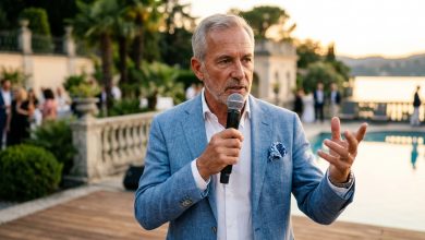 Moje sestra se provdala za mého bývalého — Pak můj otec vzal mikrofon a řekl: “Je tu něco, co byste měli všichni vědět o ženichovi”