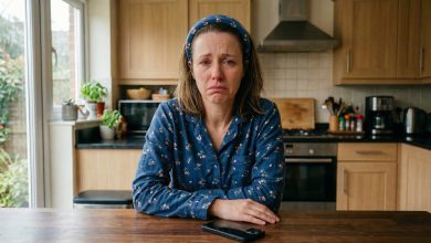 Řekl, že ho “udělala živým.” Držela jsem jeho telefon, když to řekl.