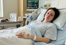 Můj manžel se rozhodl vzít si všechno poté, co jsem mu zachránila život. Ale dcera řekla soudci: «Mohu vám ukázat něco, o čem maminka neví?»