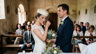 „V den svatby jsem přišla s monoklem pod okem. Ženich se na hosty usmál a řekl: „Aby si vzala ponaučení.“ Všichni se rozesmáli. Usmála jsem se taky. A pak jsem se tři měsíce připravovala na něco, co vůbec nečekal.“