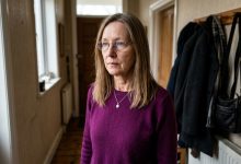 Kamarádka půl roku slibovala, že vrátí dluh — a pak jsem jednoho večera náhodou uviděla její fotku a v tu chvíli otevřela naši konverzaci