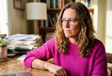 Manžel mě požádal, abych neotvírala jeden zásuvku v jeho stole — a vydržela jsem to přesně dva týdny Manžel mě požádal, abych neotvírala jeden zásuvku v jeho stole — a vydržela jsem to přesně dva týdny