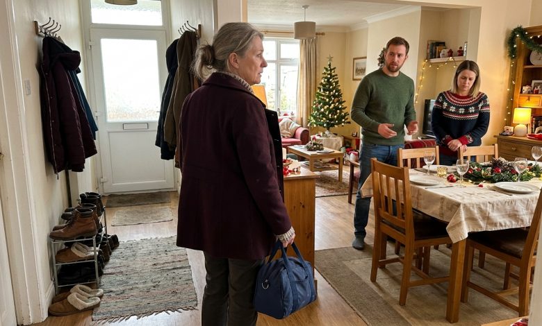 Přepsala jsem svůj byt na vnuka, protože můj syn říkal, že to bude lepší z daňových důvodů. Nyní, když chci přijet na svátky, mi snacha říká, že není místo.