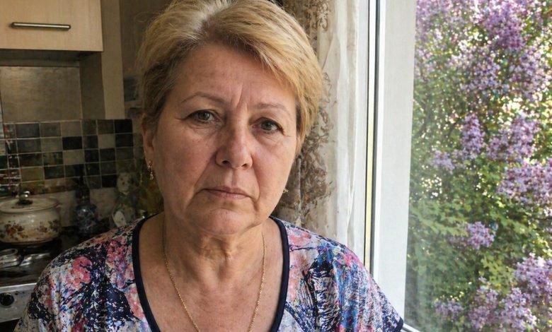 Syn mě požádal, abych nejezdila na jeho svatbu do zahraničí — řekl, že rodina nevěsty je „z jiného světa” a budu se cítit nesvá. Týden po svatbě přišel balíček od jeho tchýně…