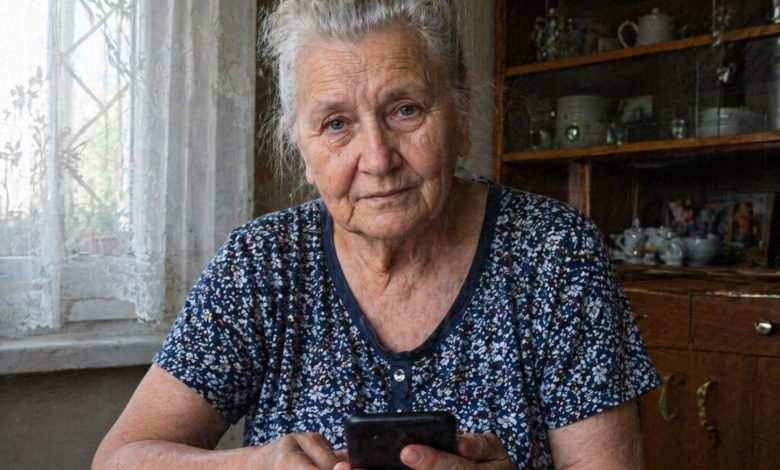 Syn mi koupil k narozeninám nový telefon. Hezký, drahý. Po týdnu se ukázalo, že nainstaloval aplikaci, která mu posílá seznam mých hovorů