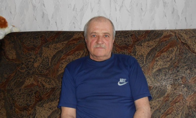 Uklidil jsem dům, oblékl jsem se elegantně, prostřel jsem stůl k příležitosti svých 60. narozenin, ale nikdo nepřišel. A přitom jsem do poslední chvíle čekal že dcera s zetěm přijedou Uklidil jsem dům, oblékl jsem se elegantně, prostřel jsem stůl k příležitosti svých 60. narozenin, ale nikdo nepřišel. A přitom jsem do poslední chvíle čekal že dcera s zetěm přijedou