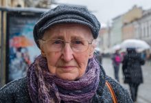 Hlídám vnoučata od pondělí do pátku. V sobotu jsem poprosila dceru, aby mě odvezla k lékaři. Řekla, že sobota je její jediný den odpočinku. Jela jsem autobusem. Od zastávky do polikliniky jsem šla dvacet minut v dešti