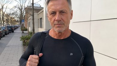 Můj manžel začal chodit do posilovny v osmapadesáti letech. Zhubl, koupil si nové košile, vyměnil kolínskou. Říkal, že dbá o zdraví, ale pravda byla jiná…