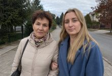 Vychovala jsem cizí holčičku jako svou vlastní, i když všichni říkali: „Cizí krev se dřív nebo později projeví.” O dvacet let později udělala přesně to, na co se neodvážily mé vlastní děti… Vychovala jsem cizí holčičku jako svou vlastní, i když všichni říkali: „Cizí krev se dřív nebo později projeví.” O dvacet let později udělala přesně to, na co se neodvážily mé vlastní děti…
